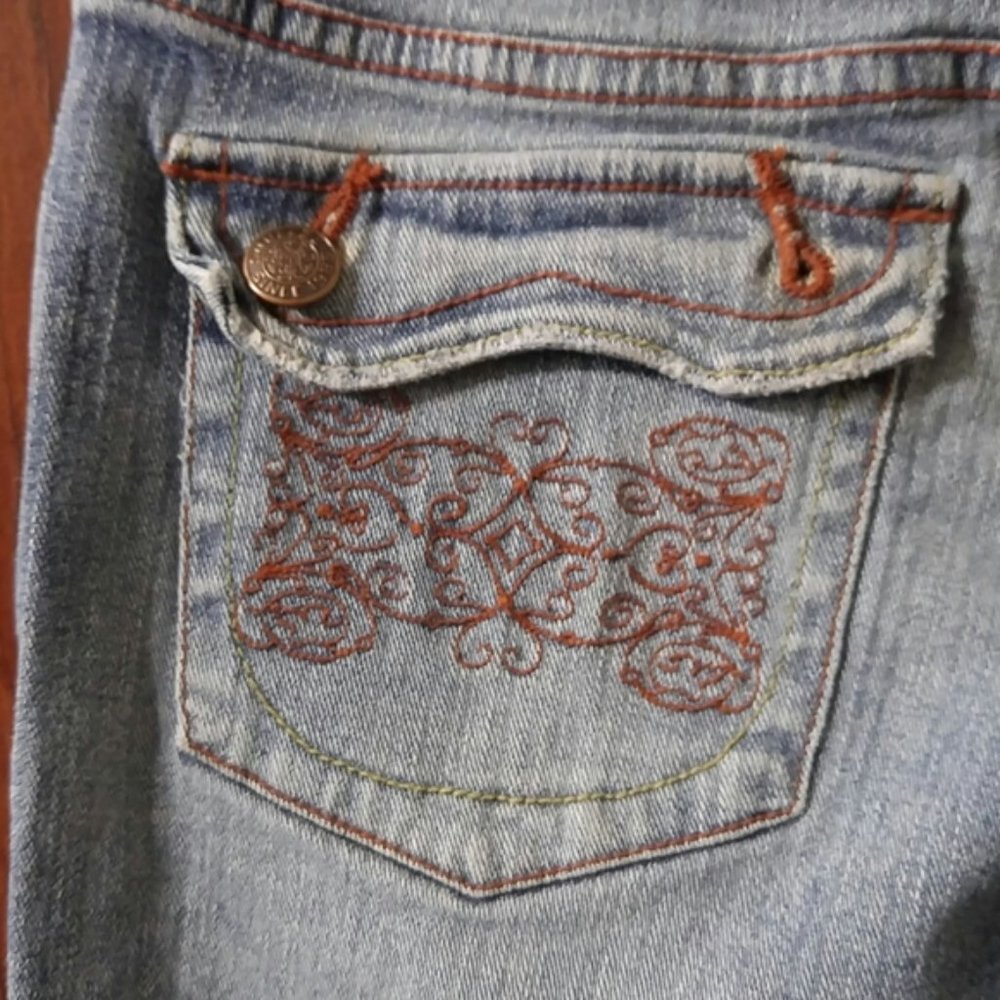 Vintage Embroidered Squeeze Jeans Size 3/4 - Picture 6 of 6